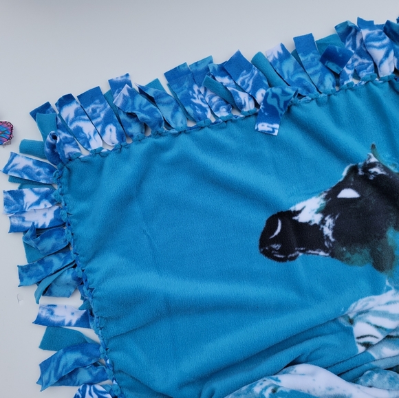 Frozen II Elsa & The Nokk Water Spirit Horse No-Sew Reversible Tie Fleece Blank